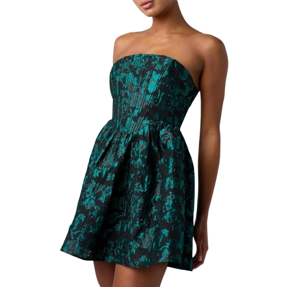 Lulus Ayla Jacquard Strapless Fit And Flare Mini-Dress NWT - Picture 3 of 14